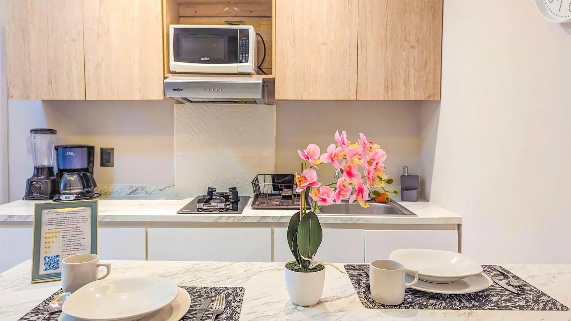 Appartement 500M To Beach L King Beds Kitchen L Pool Patio Gym Bikes Ac 20405 Playa del Carmen